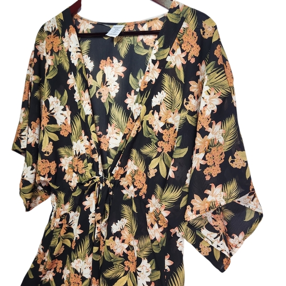 Tropical Floral Kimono Cover Up with Tie Front S/M Resort Wear Beach Vacation - Picture 2 of 9